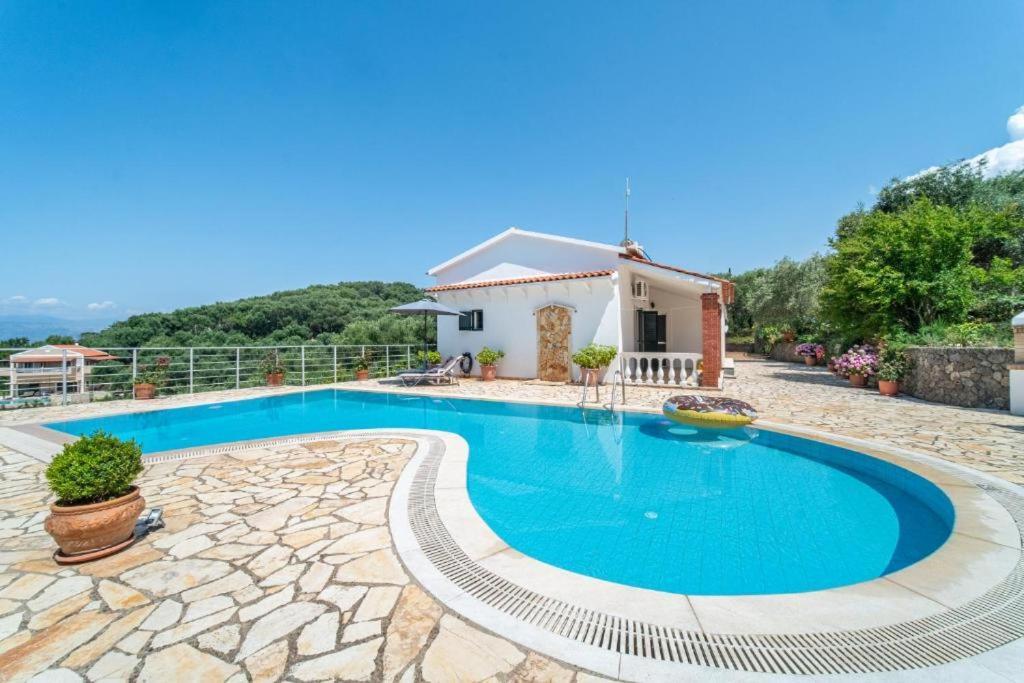 Villa Olive Grove And Sea View Agios Spyridon  Eksteriør billede
